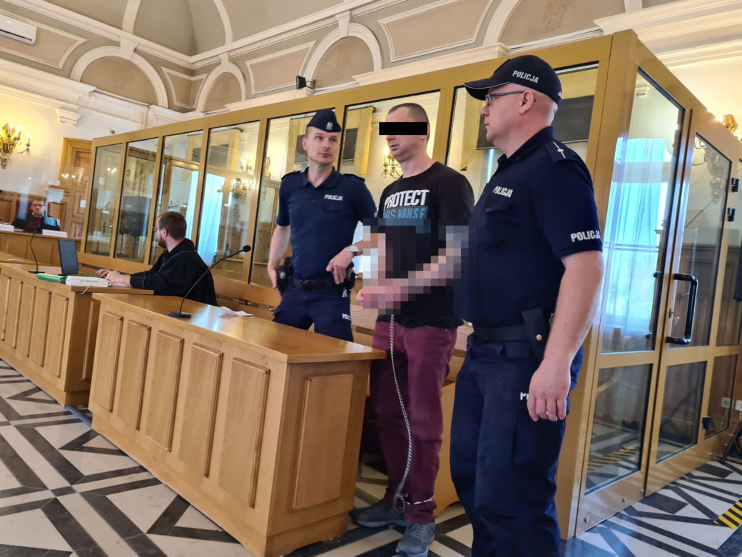 Proces Przemysława S., który miał zabić sąsiadkę w Nowej Sarzynie [GALERIA]	