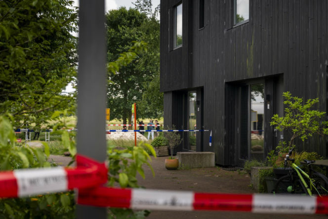 15-latka zabiła rodziców, fotki z miejsca zbrodni rozesłała do kolegów z klasy 15-latka podejrzana o zabójstwo rodziców. Zdjęcia z miejsca zbrodni miała wysłać rówieśnikom