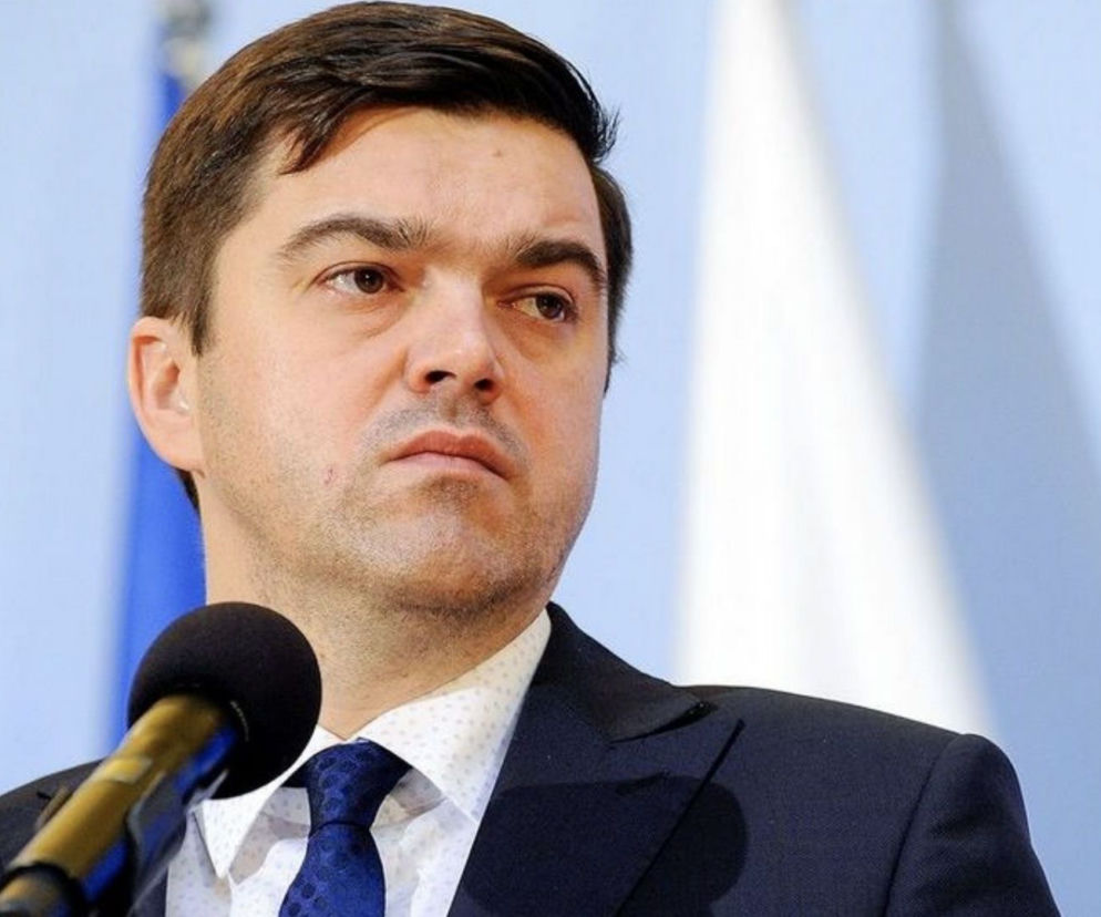 Antyszczepionkowcy zaatakowali rzecznika ministra zdrowia! Grozili smiercią i zamachami!