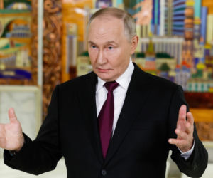 Prezydent Rosji Putin spotyka się ze specjalnym wysłannikiem USA Witkoffem na Kremlu