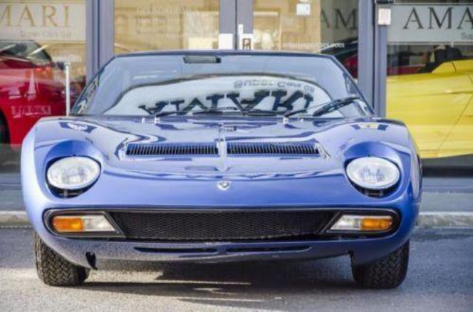 Lamborghini Miura SV Roda Stewarta