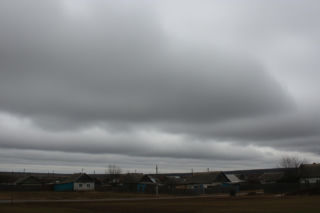 Pochmurny piątek w Rudnej Wielkiej. Czy weekend przyniesie nadzieję na słońce?