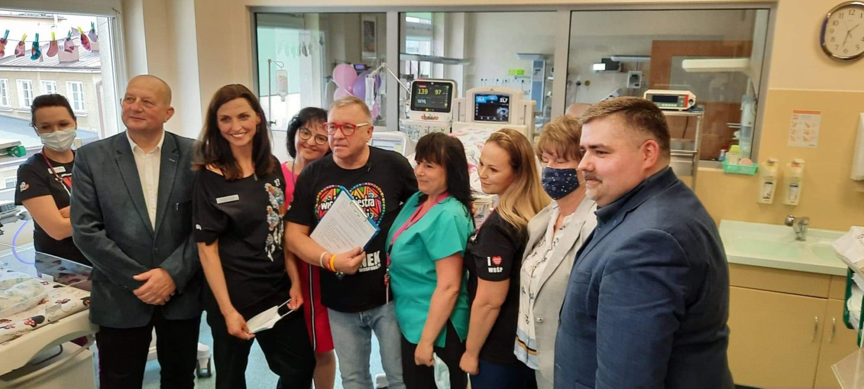 Jurek Owsiak otworzył specjalistyczny pododdział dla noworodków im. WOŚP w Bochni 