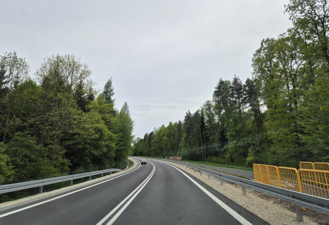 Finał drogowej epopei na trasie Starachowice – Tychów Stary. Nowoczesne połączenie z Mazowszem już gotowe