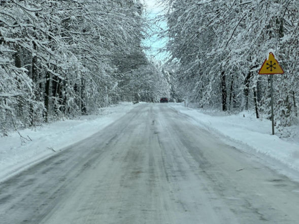 Miasto tonie w śniegu, a znów zaczęło sypać! Wojsko ruszyło na ratunek