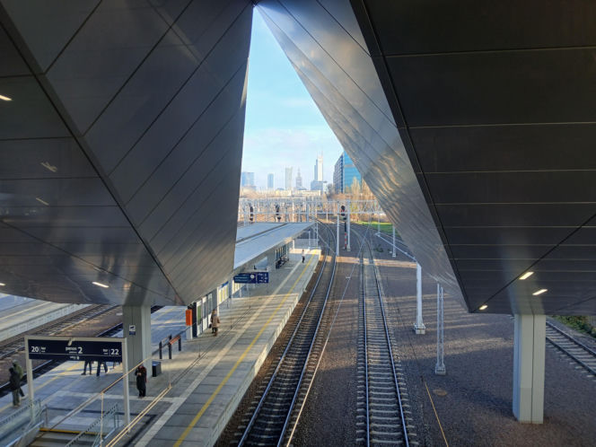 Dworzec kolejowy Warszawa Zachodnia po otwarciu