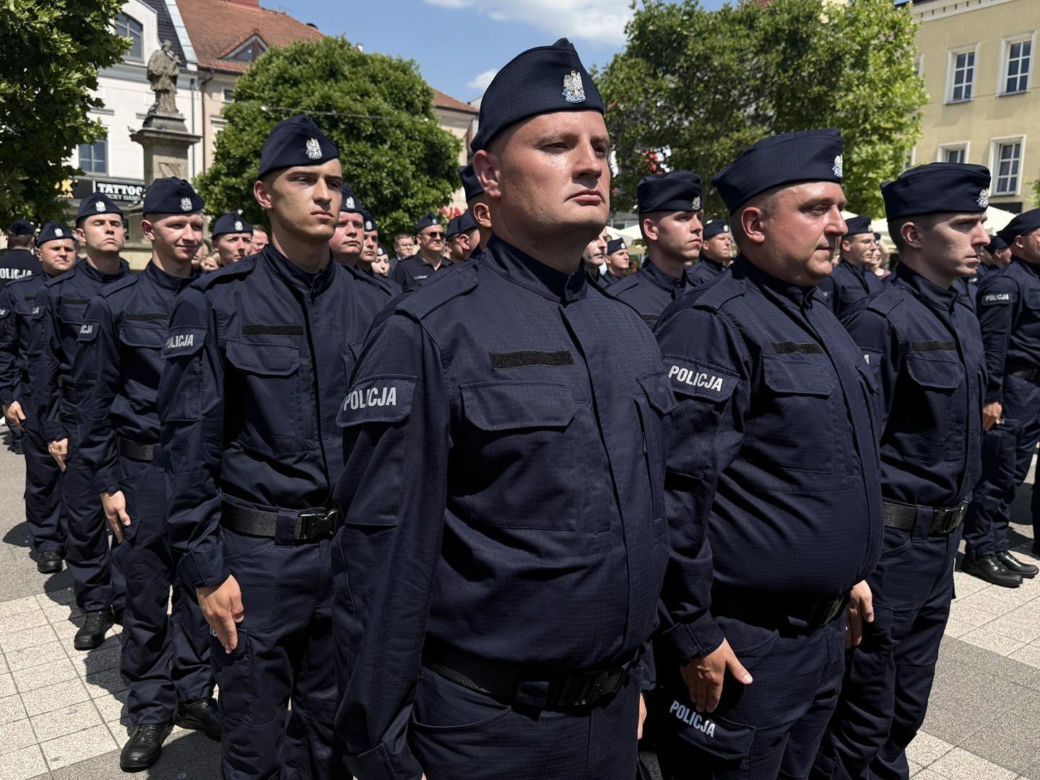 Ślubowanie nowych policjantów Śląskiej Policji