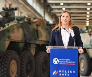 Kluczowe wozy wsparcia dla pancerniaków. Rosomak S.A. z kontraktami na blisko 900 mln zł w ramach SAFE