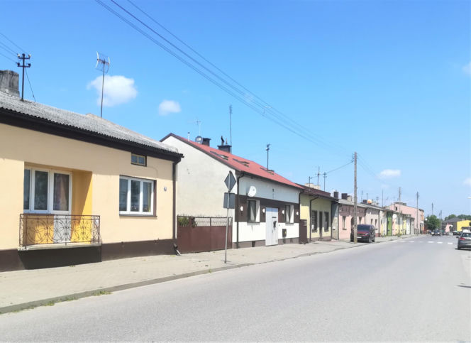 To najpiękniejsze średniowieczne miasteczko w łódzkim. Kiedyś było częścią Mazowsza