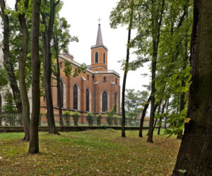 W tym mieście w woj. małopolskim księża leczyli wodą. Leży w pobliżu Krakowa