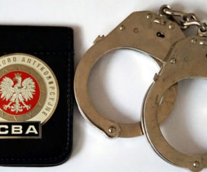 Pupil Macierewicza Wyciągnął z wojska miliony zlotych
