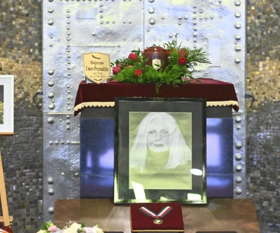 Pogrzeb Magdy Umer. Bliscy żegnają legendę polskiej estrady