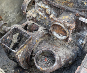 W piwnicy przedwojennej kamienicy znaleziono maszynę do palenia kawy