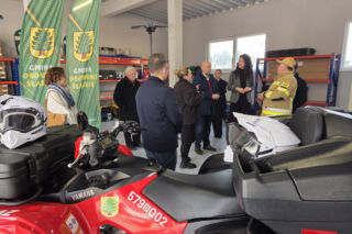 W 20 dni zbudowali magazyn przeciwpowodziowy! Strażacy z Urazu mają nowe miejsce na sprzęt do ratowania życia [POSŁUCHAJ]