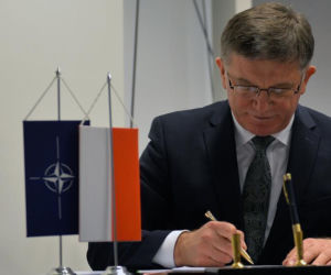 Umowa na zakup zestawów PIORUN