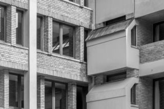 Kolegium Polonijne w Przegorzałach jak klasztor La Tourette Corbusiera 