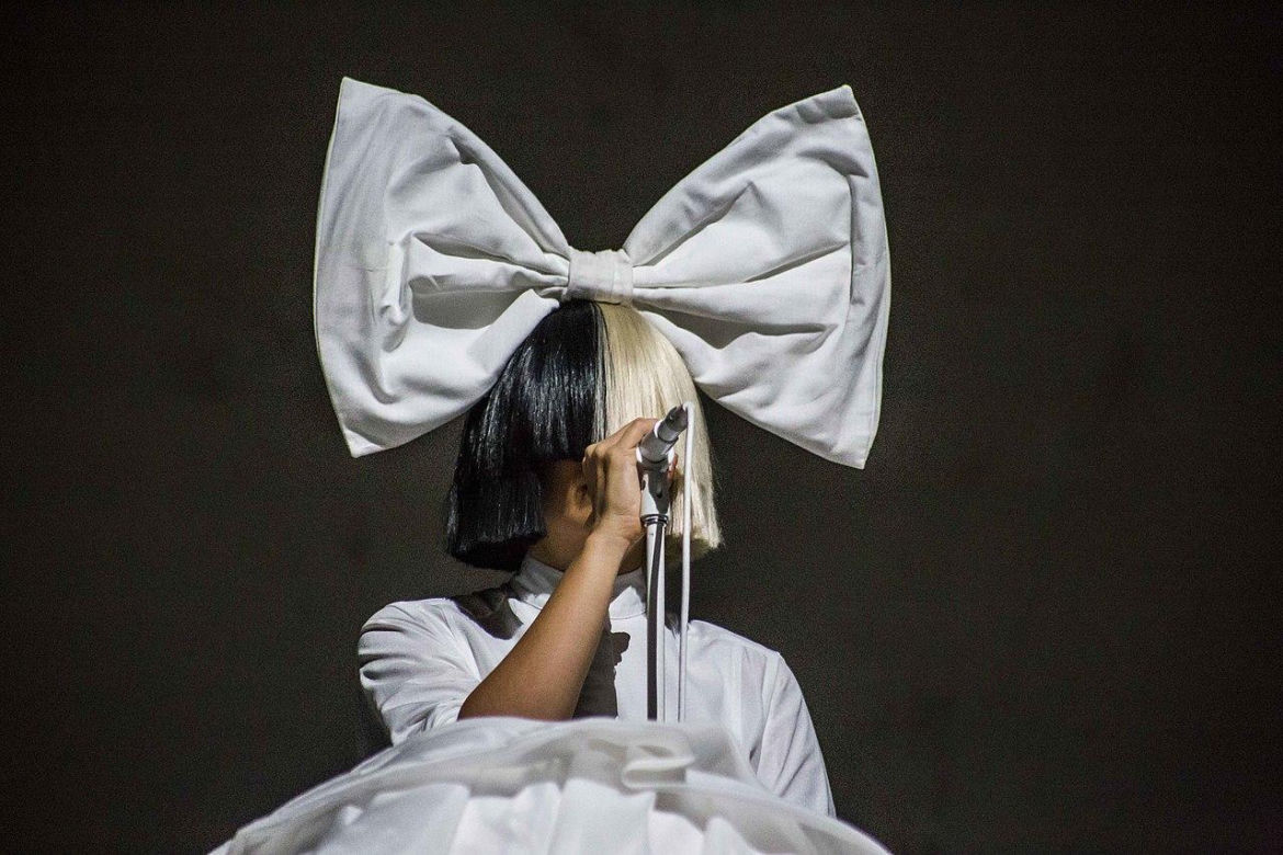  Sia