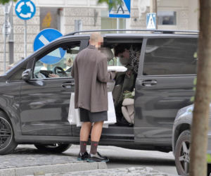 Kwaśniewska na zakupach u modnego projektanta