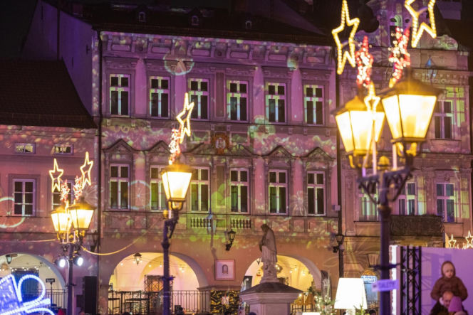 To najbardziej świąteczne miasto w województwie śląskim. Częściowo znajduje się w Małopolsce