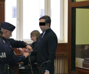 Śmiertelny wypadek na A1. Wstrząsająca relacja strażaka. „Wyciągaliśmy ciała z auta”