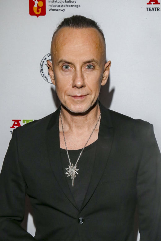 Kiedyś mroczny metalowiec z podziemia. Tak na przestrzeni lat zmieniał się Adam Darski z Behemotha