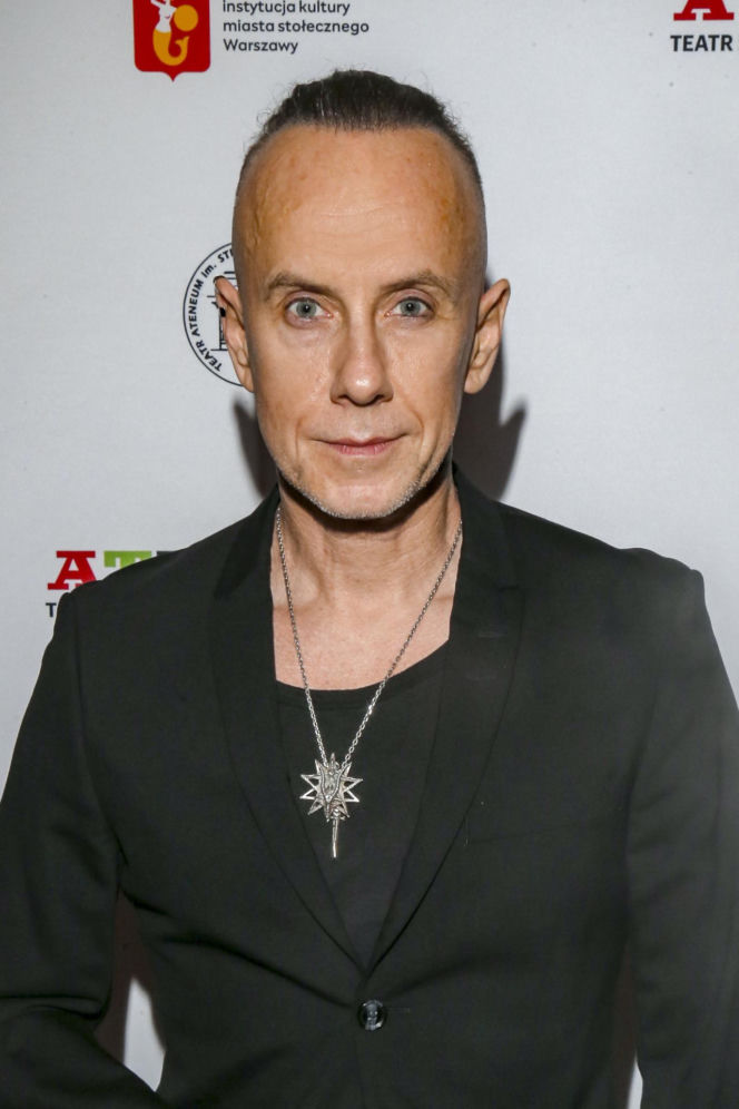 Kiedyś mroczny metalowiec z podziemia. Tak na przestrzeni lat zmieniał się Adam Darski z Behemotha