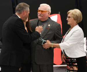 Lech Wałęsa. Pocięli mnie i zrobili co chcieli 