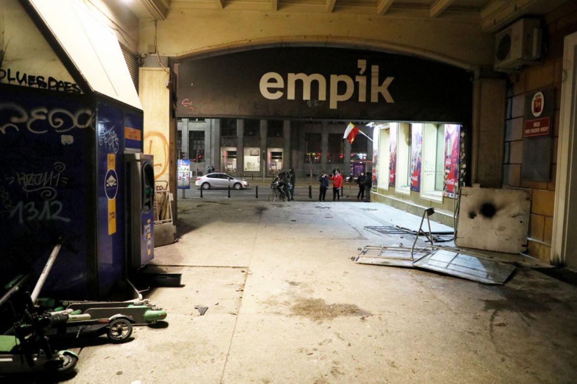 Miasto po Marszu Niepodległości