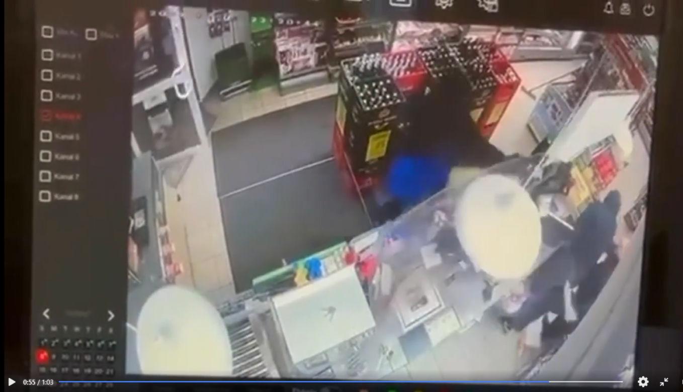 Jest nagranie z krwawego napadu na sklep w Kobyłce. W ruch poszedł nóż [WIDEO]