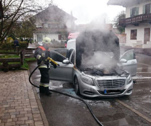 Płonące supersamochody / Mercedes Klasa A