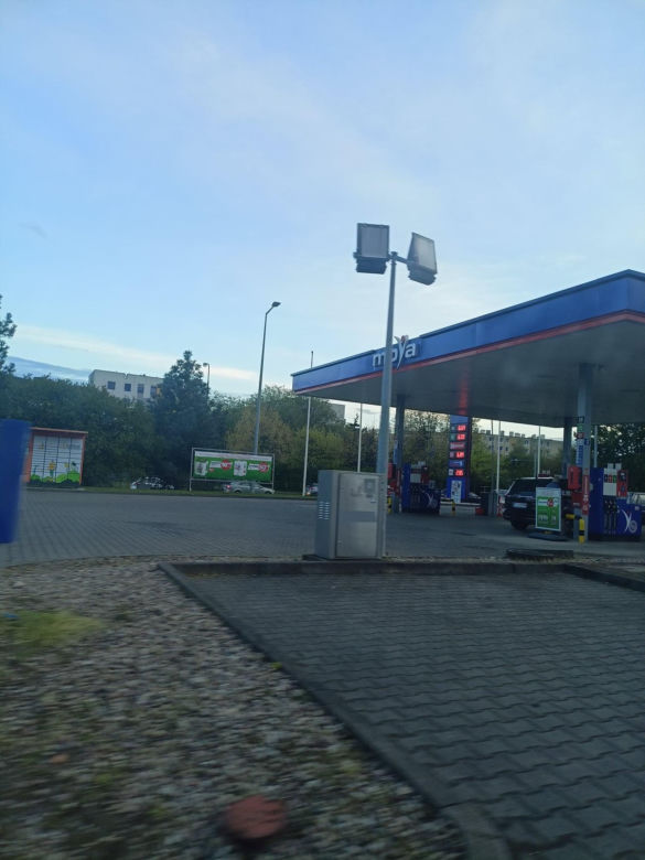 Tak wygląda teren wokół dawnego Tesco. Zobacz co się zmieniło