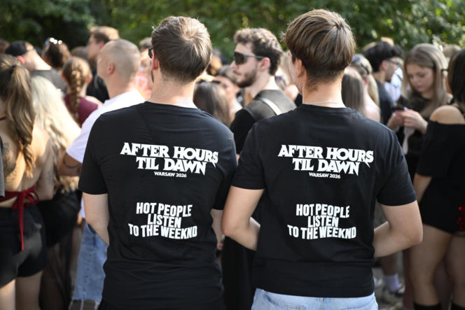 Drugi koncert The Weeknd w Warszawie. Najwierniejsi fani nie przestraszyli się morderczego upału. Znajdź się na zdjęciach