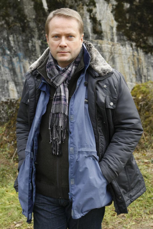 Od "Na dobre i na złe" po "Ojca Mateusza". Tak na przestrzeni lat zmieniał się Artur Żmijewski