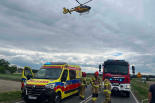 Groźny wypadek na DK-63 w miejscowości Sapiehów, lądował helikopter LPR