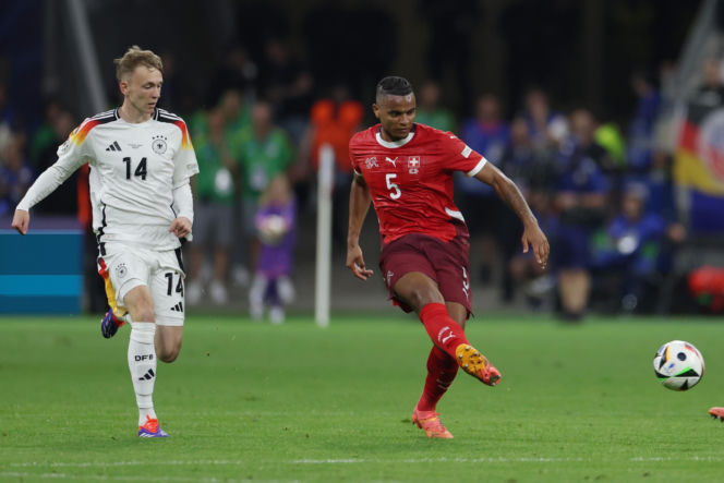 Manuel Akanji (Szwajcaria)