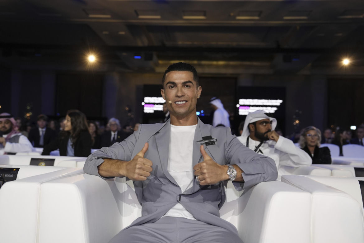 40. urodziny Cristiano Ronaldo. Tak zmieniał się przez lata