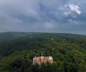 Budynek hotelowy Kolegium Polonijnego Uniwersytetu Jagiellońskiego im. Kazimierza Pułaskiego 1