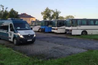 Więcej kontroli autobusów szkolnych. Czy uczniowie bezpiecznie dojeżdżają do szkół? [ZDJĘCIA]