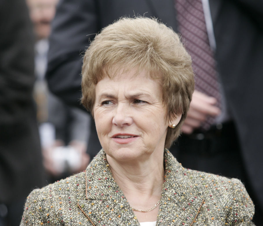 Fryzury Danuty Wałęsy
