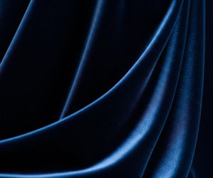 Welurowa suknia Marty Nawrockiej. Co stylistka oceniła jako 'strzał w dziesiątkę'?