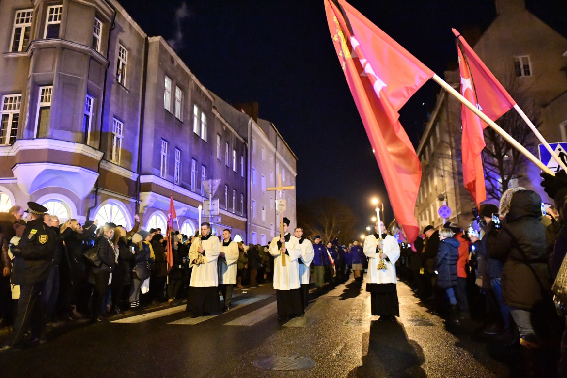 Ostatnia droga Pawła Adamowicza.