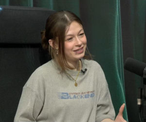 „Tiki znikają tylko wtedy, gdy śpiewam”. Zuza Jabłońska o życiu z zespołem Tourette’a