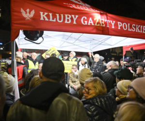 Chaos pod Trybunałem Konstytucyjnym