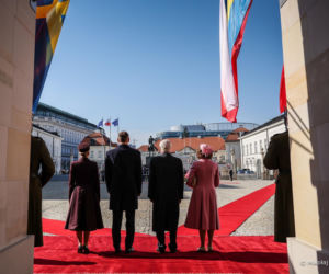 Wizyta szwedzkiej pary królewskiej w Polsce. Powitanie w Pałacu Prezydenckim