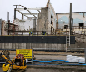 Modernizacja pływalni Akwawit w Lesznie