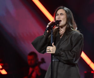Alicja Szemplińska z pierwszym występem po Eurowizji. Niezmiennie wspierała ją mama Izabela