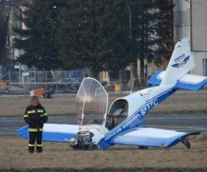 Samolot zarył w ziemię! Niebezpieczny incydent na warszawskim lotnisku
