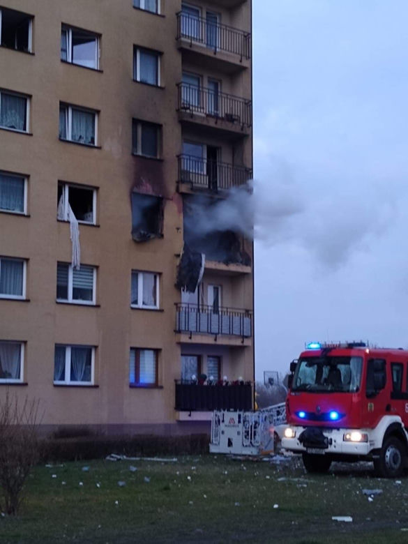 Wybuch gazu w bloku w Zabrzu. "Mężczyzna wyleciał przez okno"
