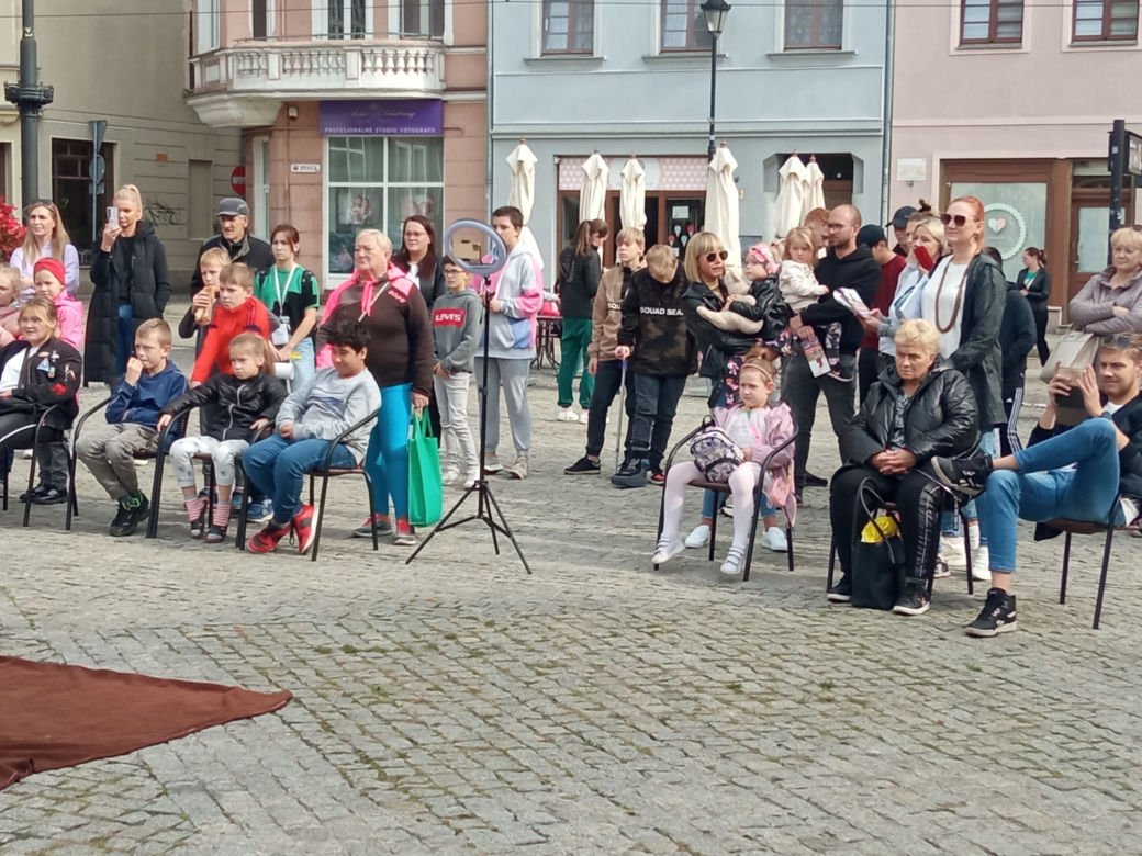 Teatr Uliczny "Nie daj się wciągnąć" w Grudziądzu