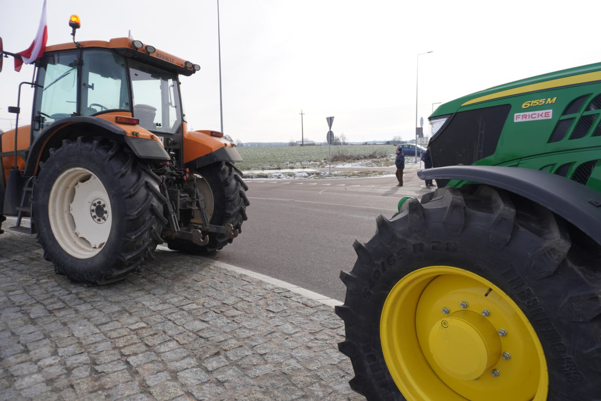 Protest rolników w Podlaskiem. Ciągniki blokują drogi w całym województwie! 